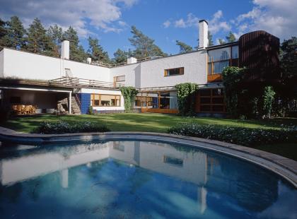 Villa Mairea ulkoa Kuva: Maija Holma/Visit Alvar Aalto