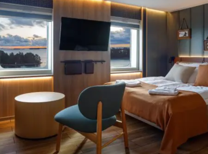 Comfort ikkunallinen hytti (A4C)