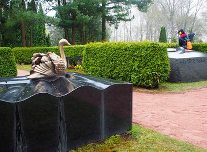 Presidenttipiha Hietaniemen hautausmaalla.