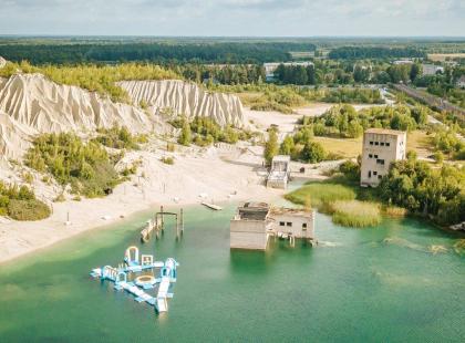 Rummun kalkkikivilouhos ilmakuvassa.