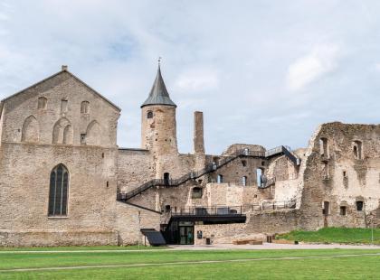 Haapsalun piispanlinna