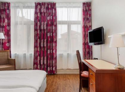 Best Western Tidbloms Hotellin kahden hengen huone.